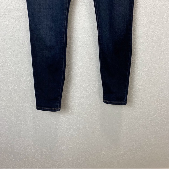 Everlane “The Mid-Rise Skinny Jean” Medium Wash - Picture 9 of 15